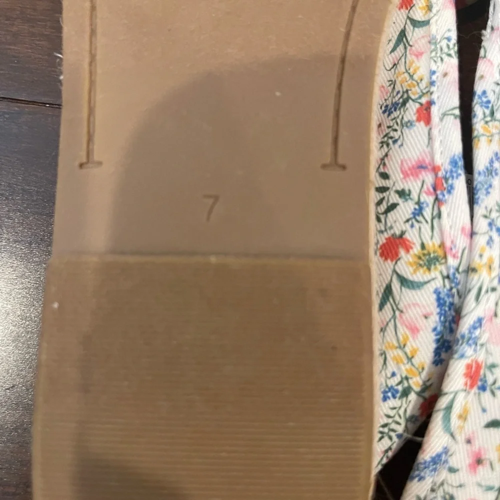 Old Navy charming floral